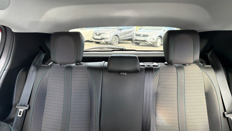 Peugeot 208 1.2 PureTech 100 Allure Premium 5dr Petrol Hatchback